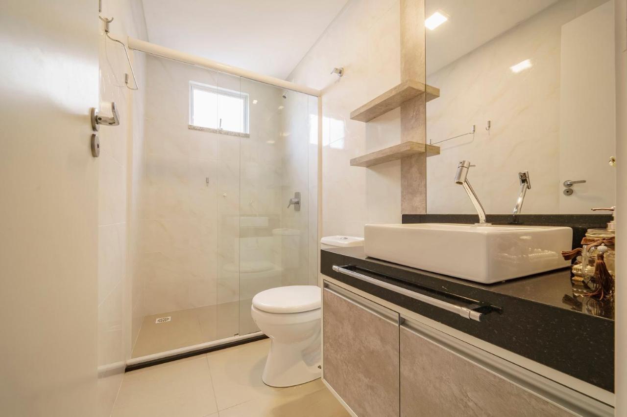 Aluguel Apartamento 2 Quartos Com Piscina Бомбиньяс Экстерьер фото