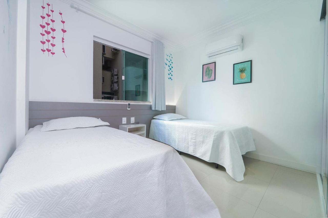 Aluguel Apartamento 2 Quartos Com Piscina Бомбиньяс Экстерьер фото