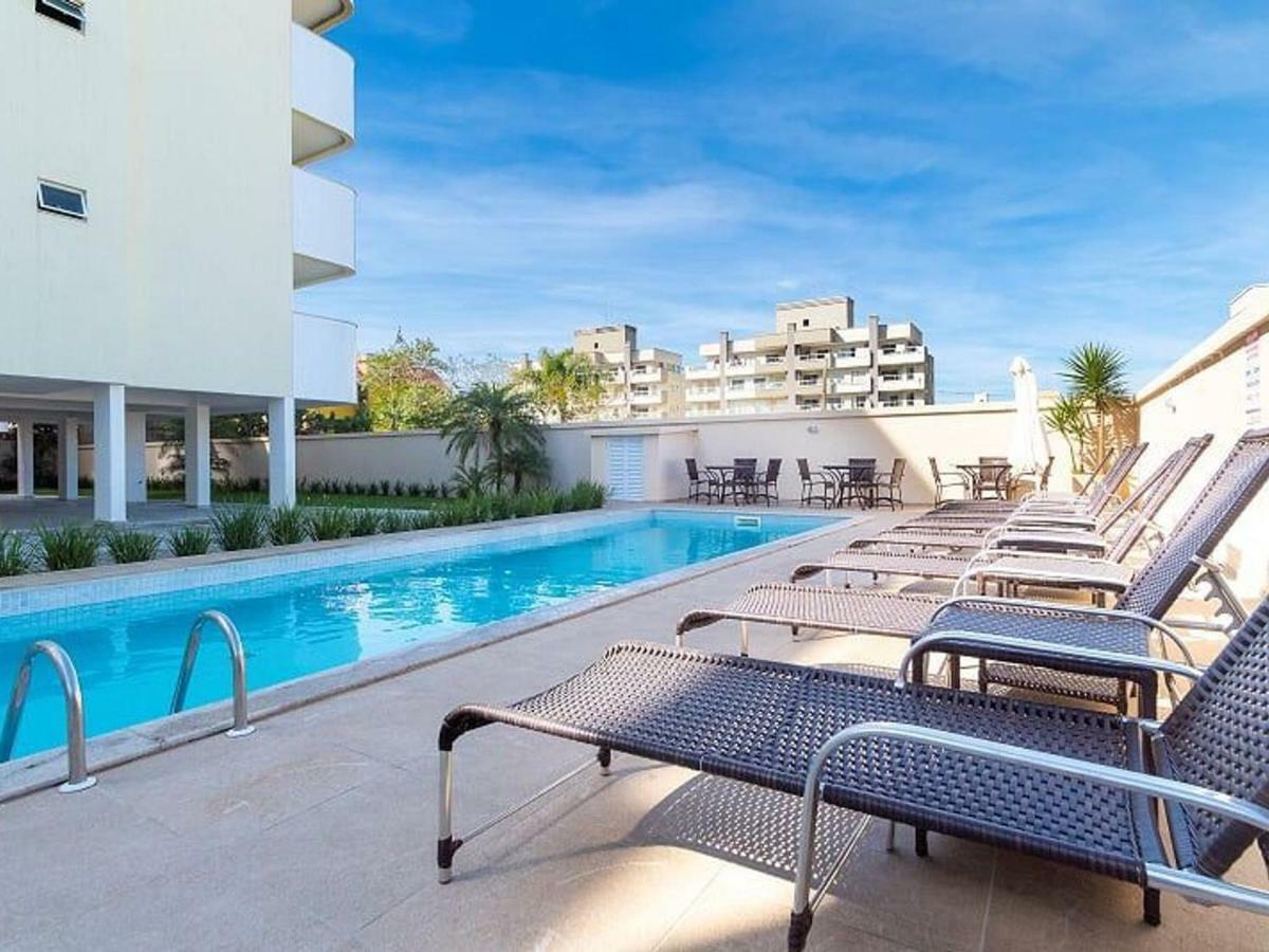 Aluguel Apartamento 2 Quartos Com Piscina Бомбиньяс Экстерьер фото